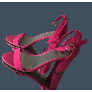 Hot Pink Suede Ankle Strap Block Heel Sandals Womens Size 9